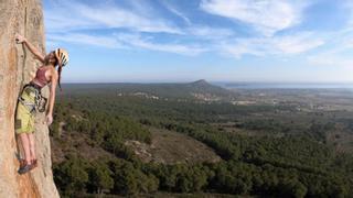 El Parc Natural del Montgrí, les Illes Medes i el Baix Ter regula l'escalada