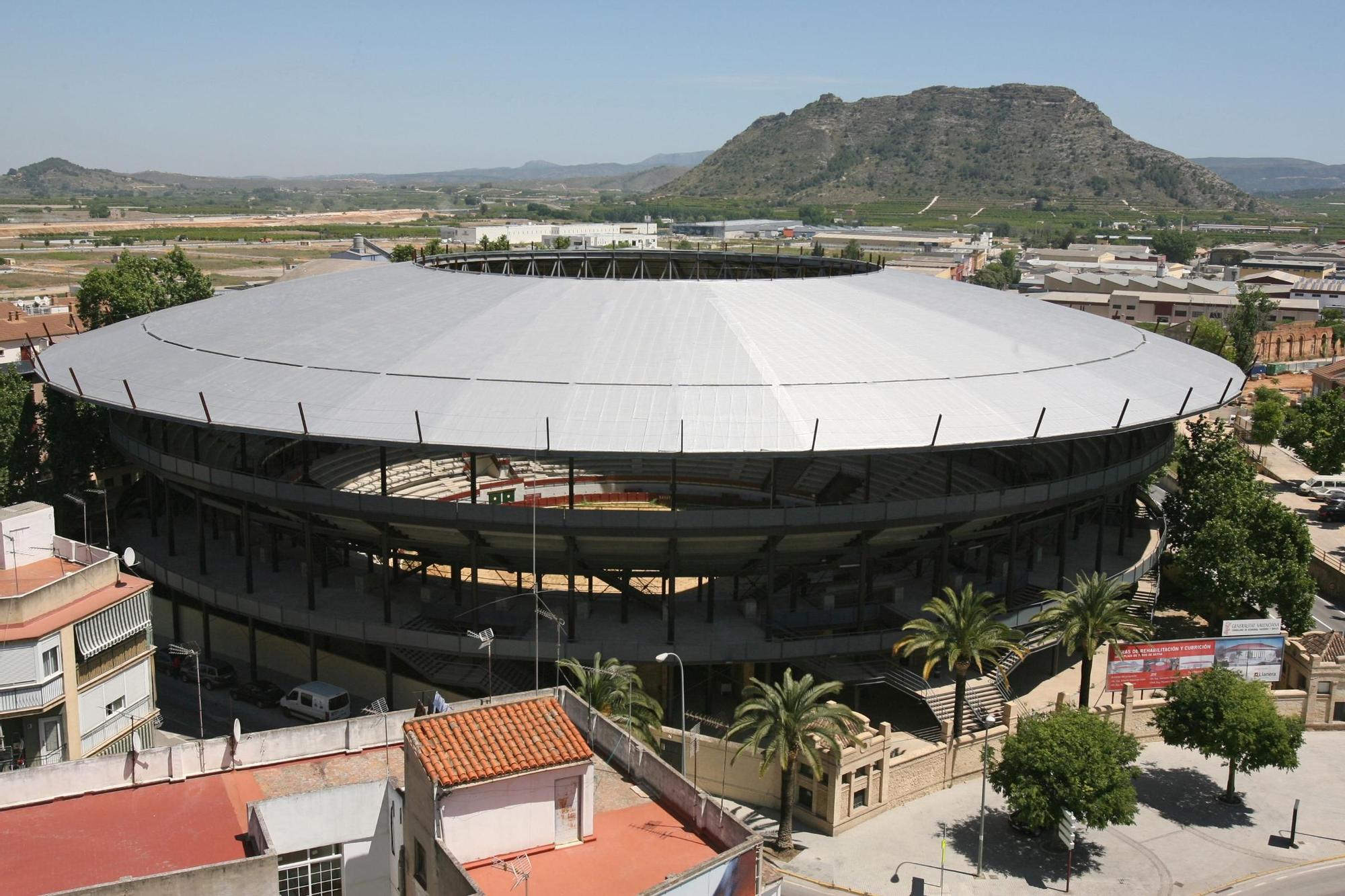 La plaza de toros de Xàtiva, en imágenes