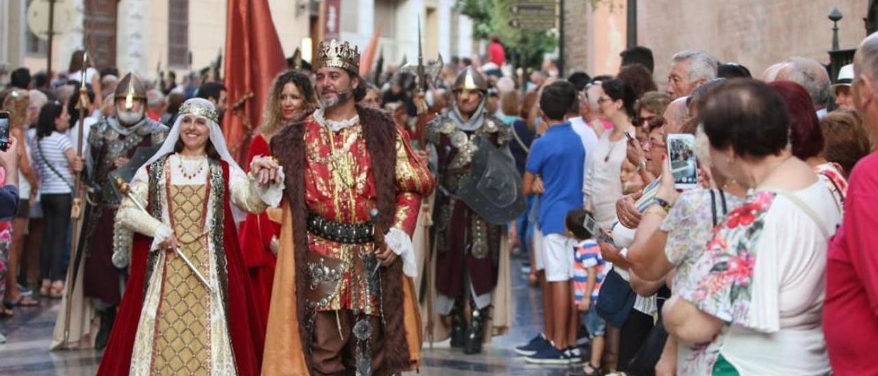 Cabalgata histórica que se celebraba en la Feria de Málaga para rememorar la conquista por los Reyes Católicos