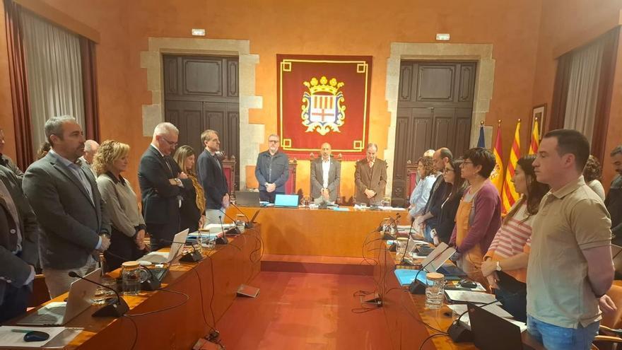 El ple de l'Ajuntament de Manresa comença amb una declaració institucional de rebuig a les agressions i als discursos d'odi