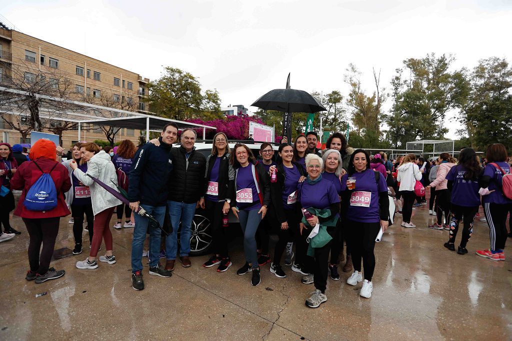 Carrera de la Mujer Murcia 2022: las participantes posan en el photocall