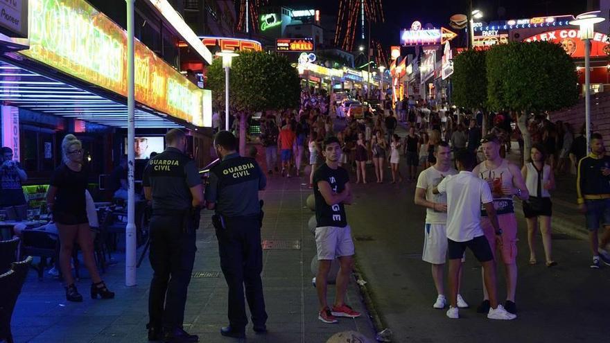 La principal arteria de ocio de Magaluf, Punta Ballena, en una imagen captada esta temporada.