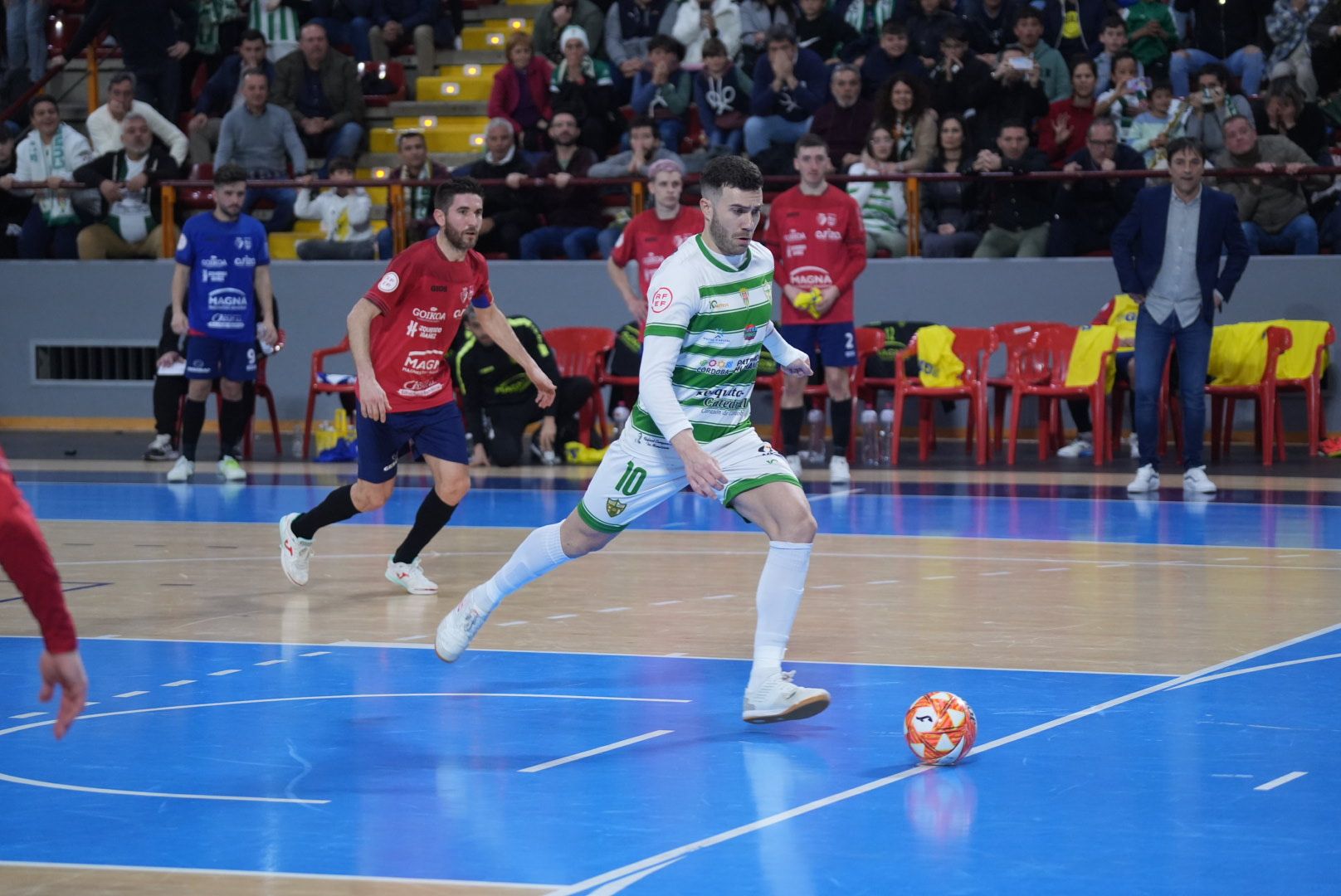 Las imágenes del Córdoba Futsal ante el Osasuna