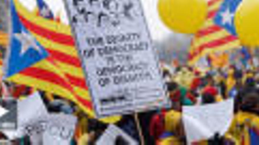 Segueix en directe la manifestació independentista a Brussel·les