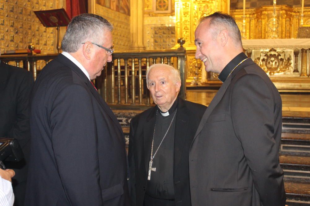 El Patriarca acogió la misa del Corpus, oficiada por el cardenal Cañizares, y el pregón, a cargo de Jaime Sancho
