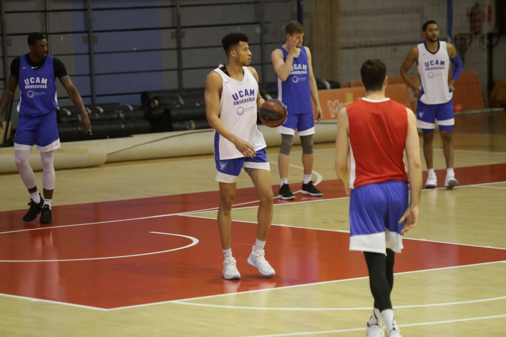 Entrenamiento del UCAM CB abierto al público