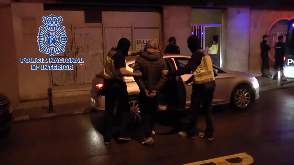 La detenció d'un presumpte gihadista al carrer de les Jorbetes de Manresa