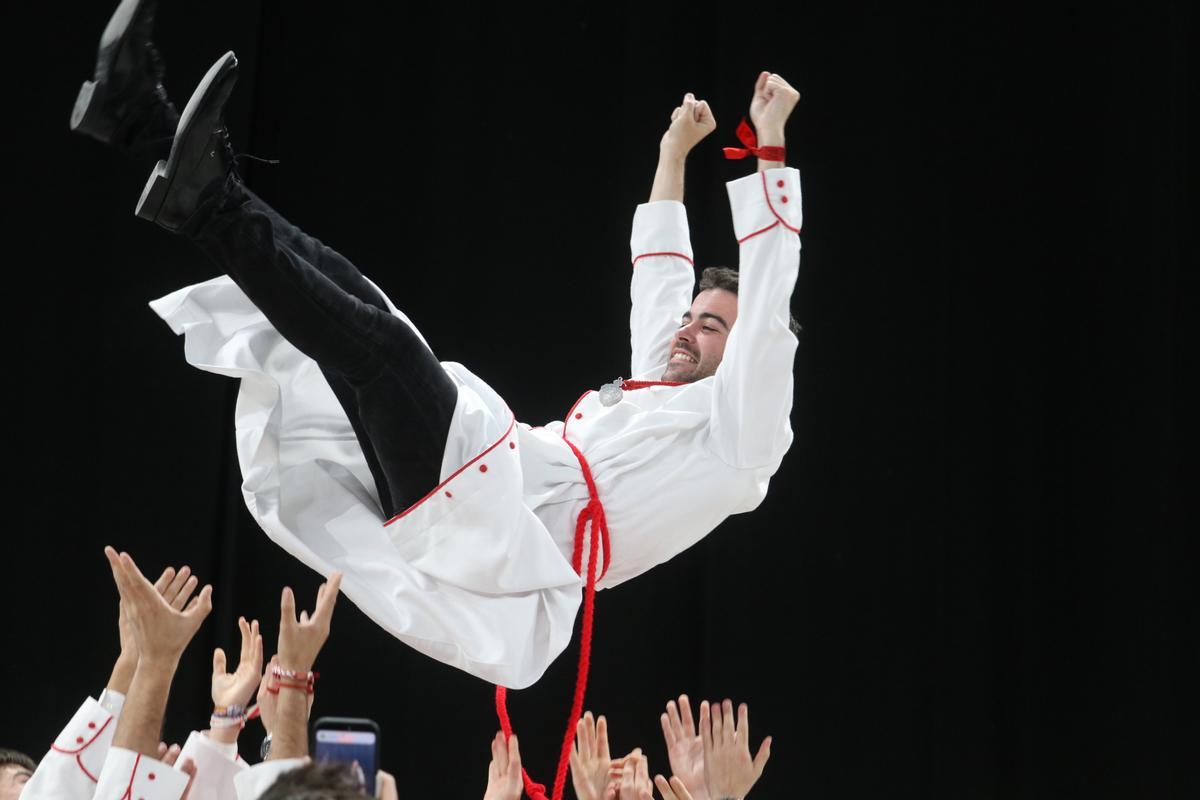 La Columna celebra la victoria, este domingo en Zaragoa.