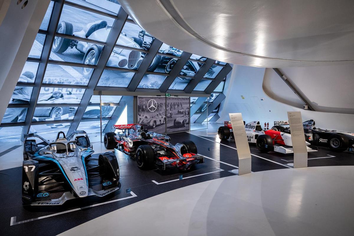 Mercedes-Benz y su legado en la competición llegan a Mobility City