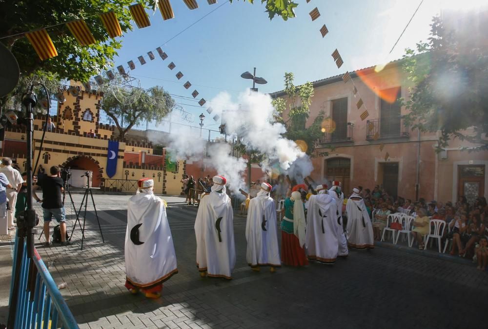 Una traición cierra las Fiestas de Xixona