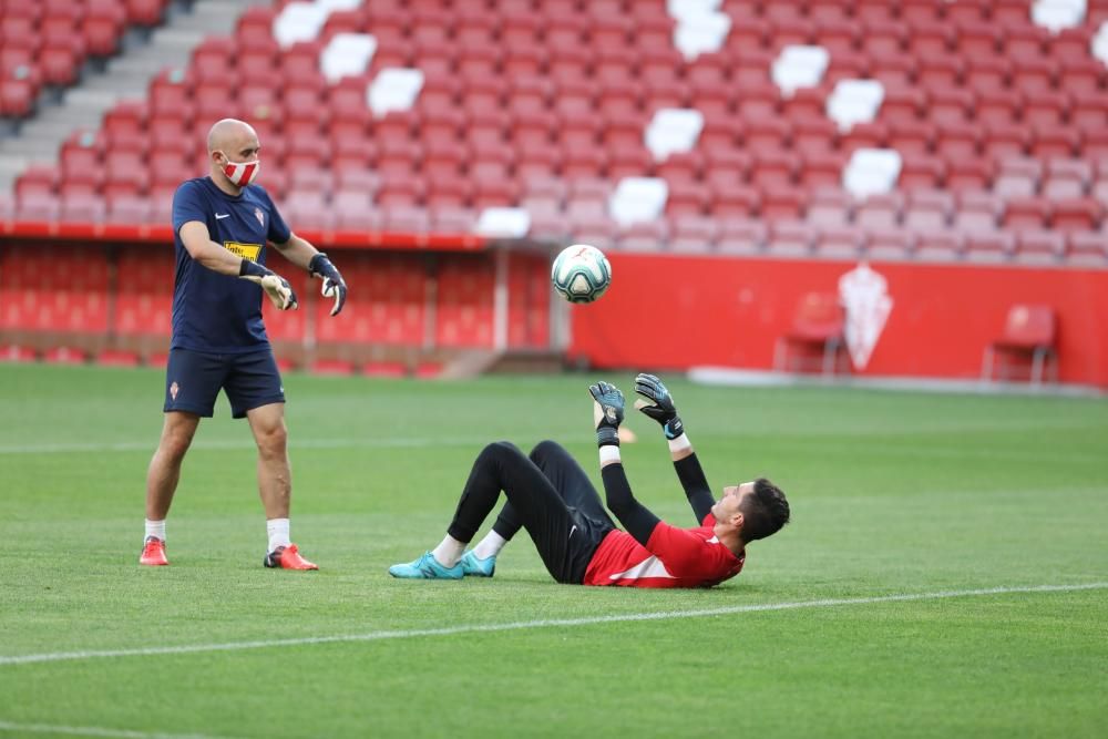 Fútbol: Así fue el Sporting-Oviedo disputado en El Molinón