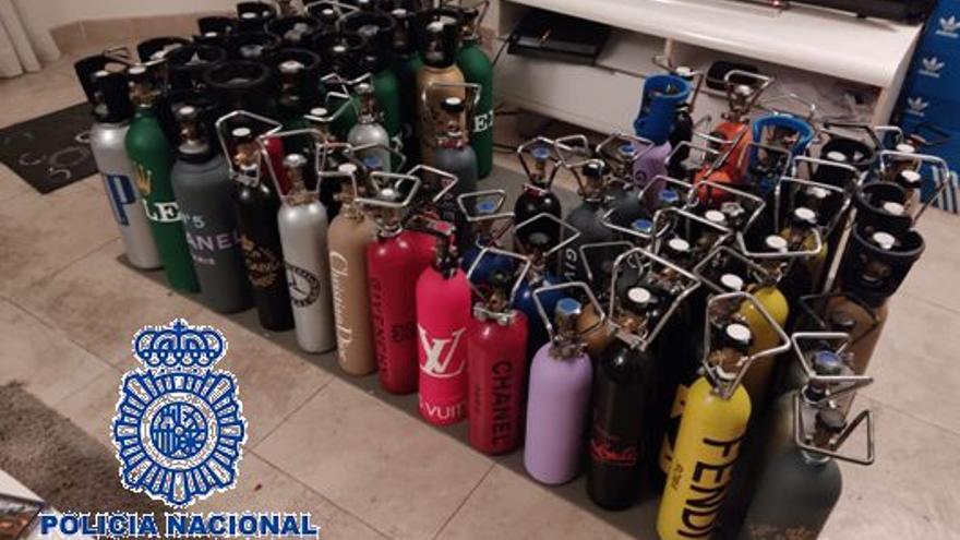 Cuatro detenidos en Benalmádena y Marbella por distribuir gas de la risa de forma masiva