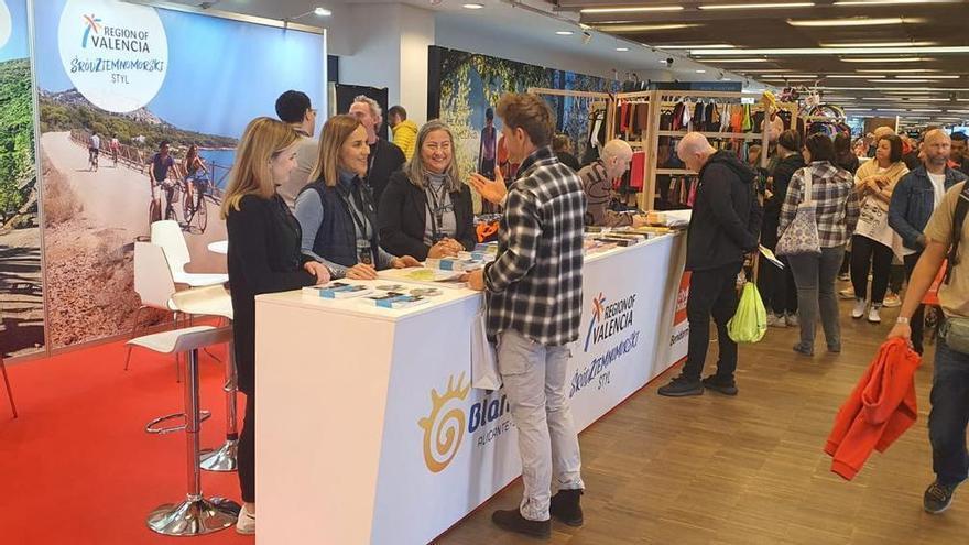  difunde en Polonia su potencial como referente internacional del turismo cicloturista