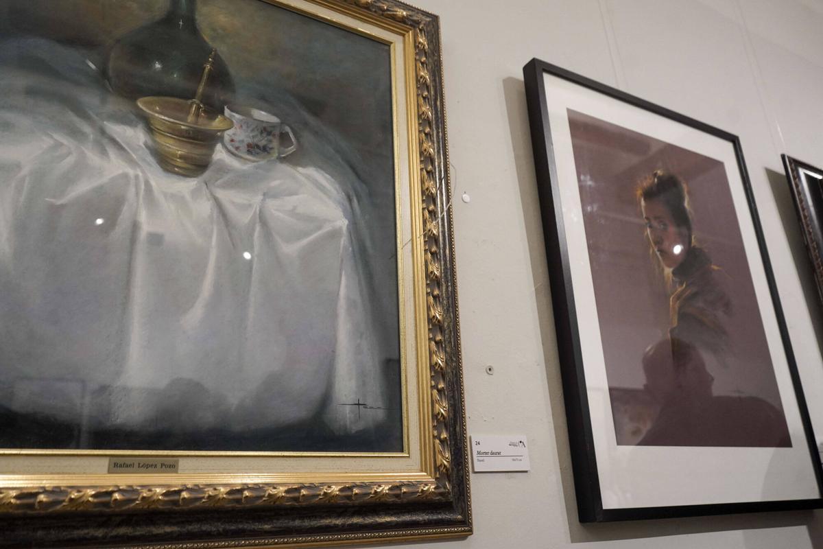 La inauguració de les pintures de Rafael López Pozo, en imatges