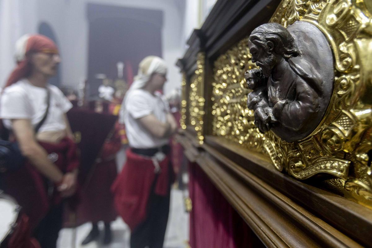 Semana Santa en Alicante 2026: Procesión de la Hermandad Penitencial Mater Desolata en el Viernes Santo