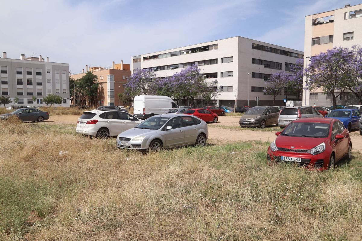 A.J.González Córdoba Solares Fuente de la Salud y Huerta de Santa Isabel