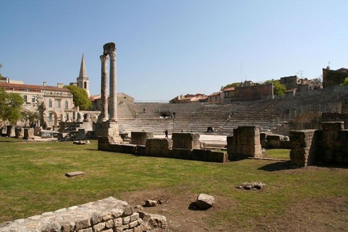 Ruinas del antiguo teatro romano en Arlés.