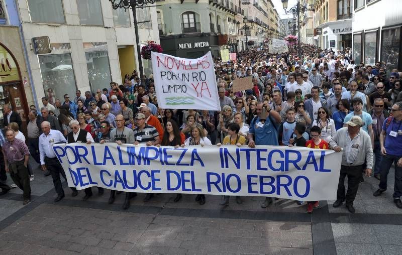 Fotogalería de la protesta de los afectados por las riadas