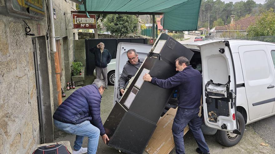 Atracan el bar estanco del anuncio de la Lotería en Gondomar a punta de cuchillo