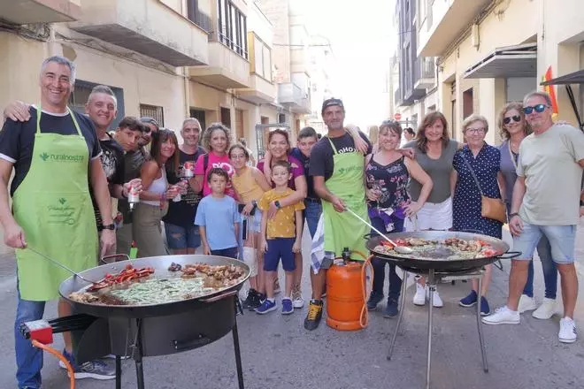 El ambiente inmejorable del Día de las Paellas en las fiestas de Nules, en imágenes