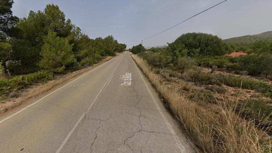 ls i anonimat: l’alcalde de Marines alerta sobre la perillosa carretera d’accés a la base militar