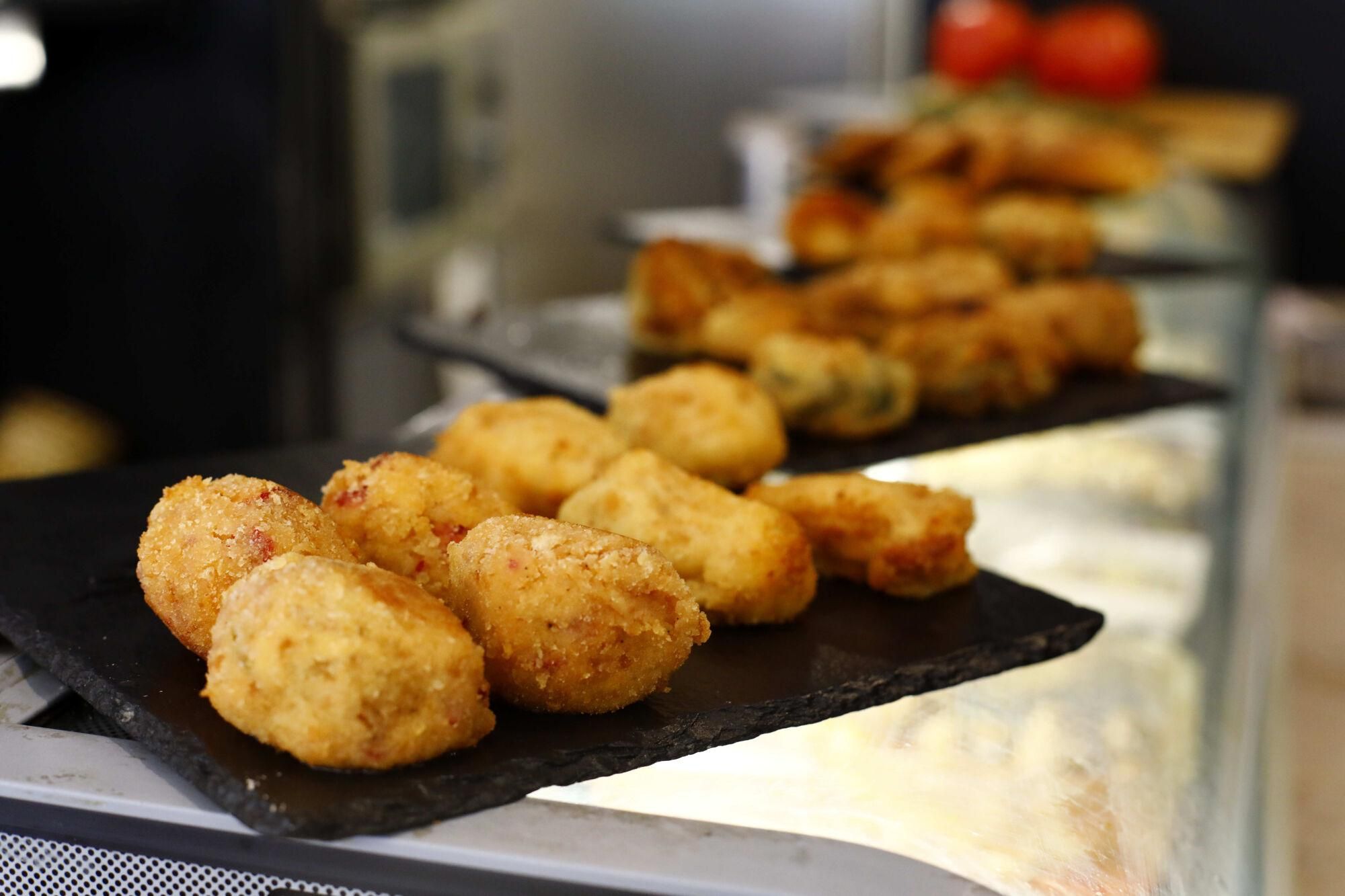 En imágenes | Casa Arriazu, el restaurante de Zaragoza que cierra los fines de semana por conciliación