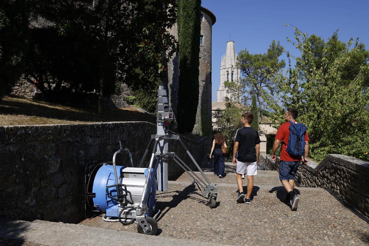 Les imatges d'un nova jornada del rodatge d''Enredados' a Girona Les imatges d'un nova jornada del rodatge d''Enredados' a Girona
