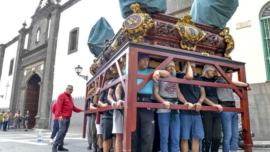 Zambombada en Santo Domingo