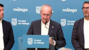 Málaga renuncia a ser sede del Mundial 2030 al que aspira València