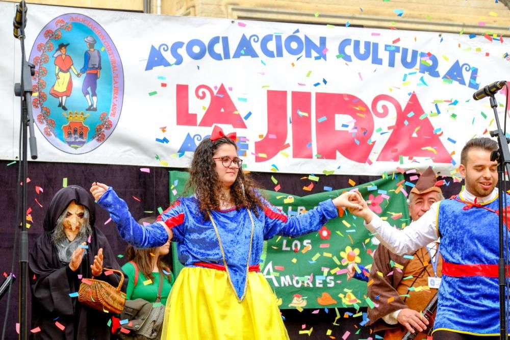 Trece grupos de adultos, jóvenes y niños han participado hoy en esta celebración declarada de Interés Turístico Provincial