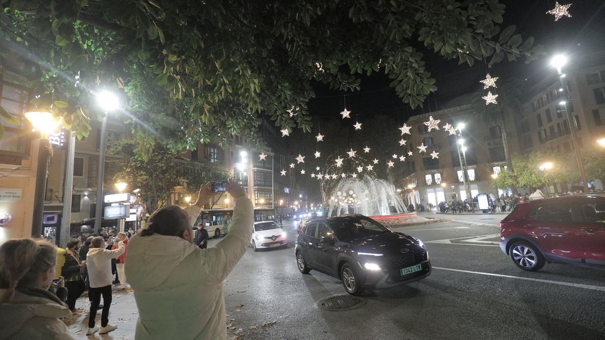 Imagen del paseo del Born tomada desde la plaza de la Reina