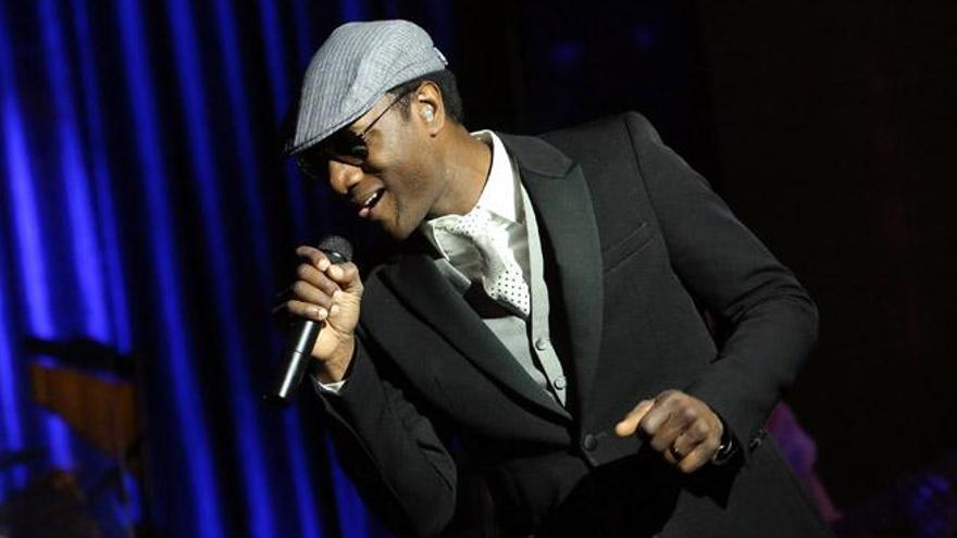 El cantante y compositor Aloe Blacc, en un concierto.