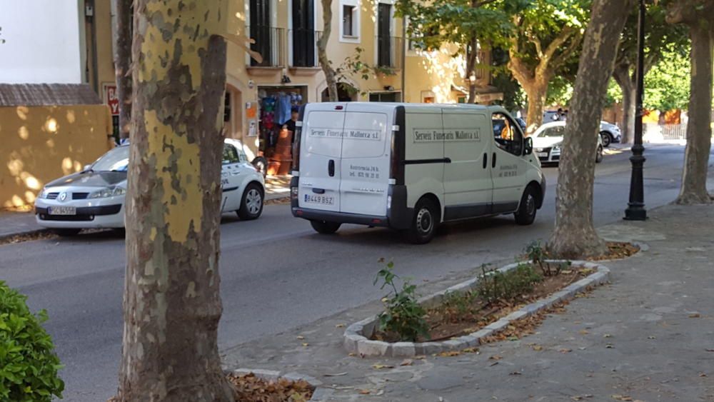 Muere una menor de 16 años al caerle una columna encima en un hostal de Esporles