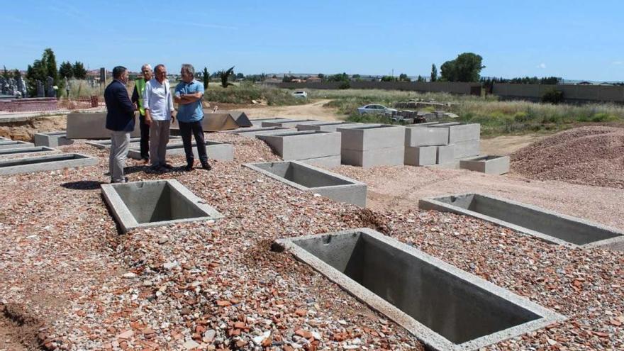 Guarido confirma que las nuevas sepulturas de San Atilano estarán listas en menos de un mes