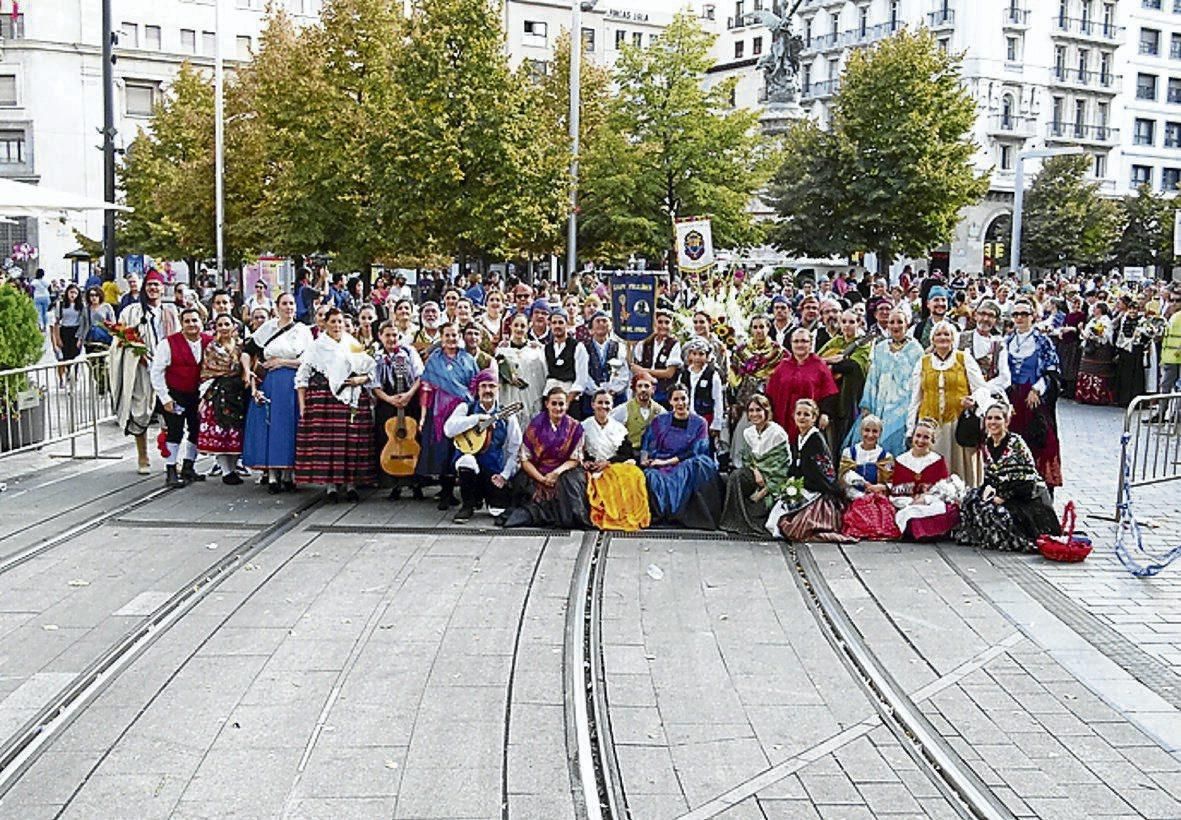 El álbum de la Ofrenda de EL PERIÓDICO DE ARAGÓN (II)