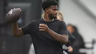 Trump llama "estúpidos" a los dueños de la NFL por ignorar al hijo de una leyenda en la primera ronda del draft
