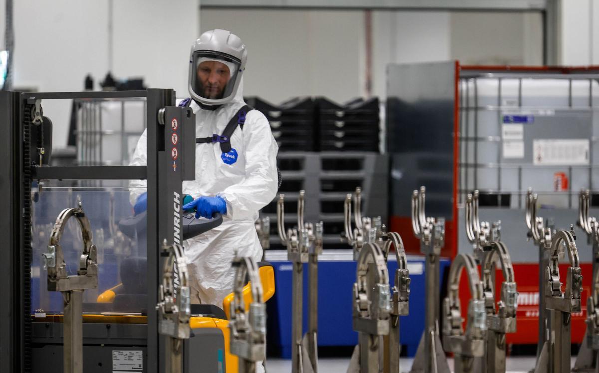 Salzgitter Alemania VLC Reportaje de la Gigafactoría de La compañía PowerCo de Salzgitter en Alemania gemela de la Sagunt que serà inaugurada este año