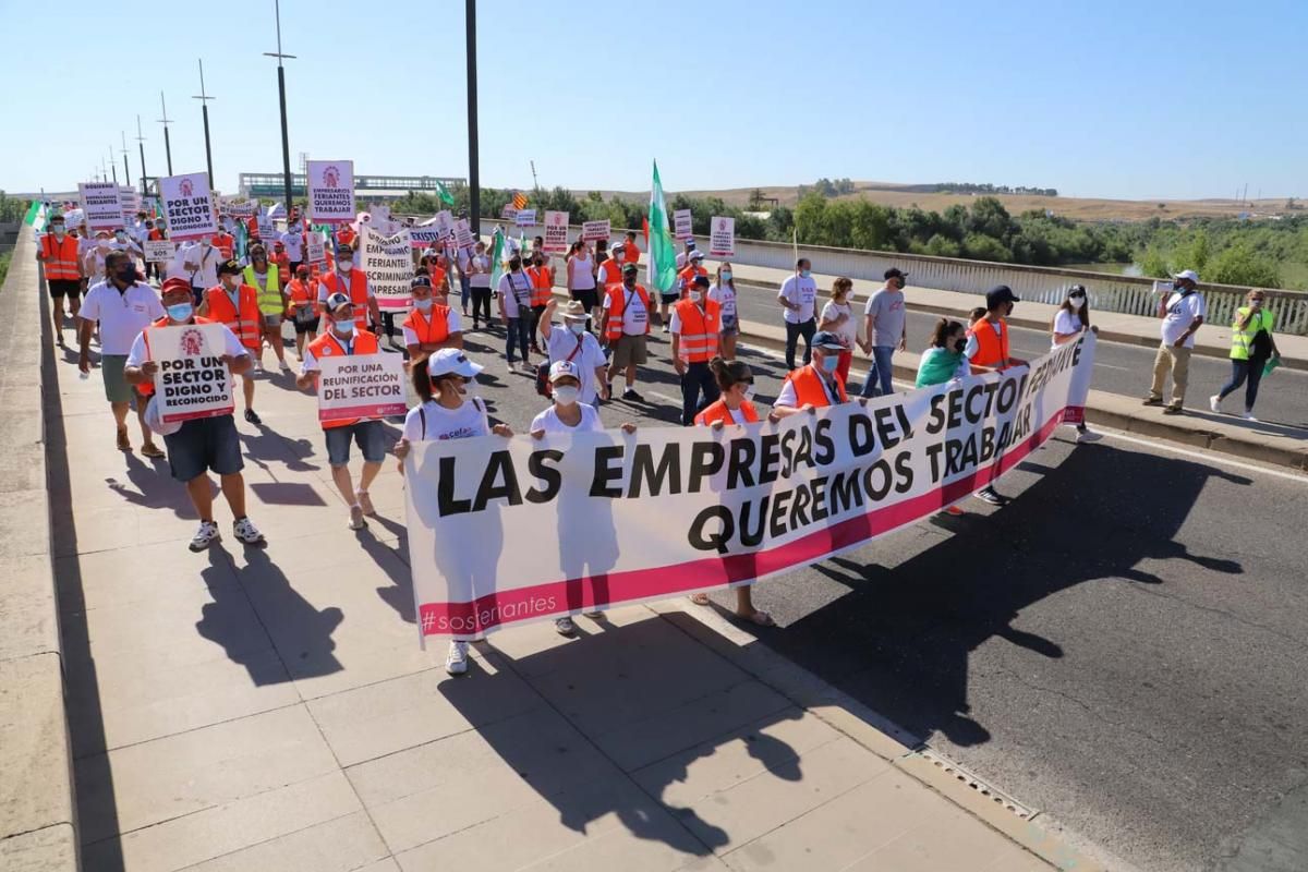 Los feriantes se sienten olvidados