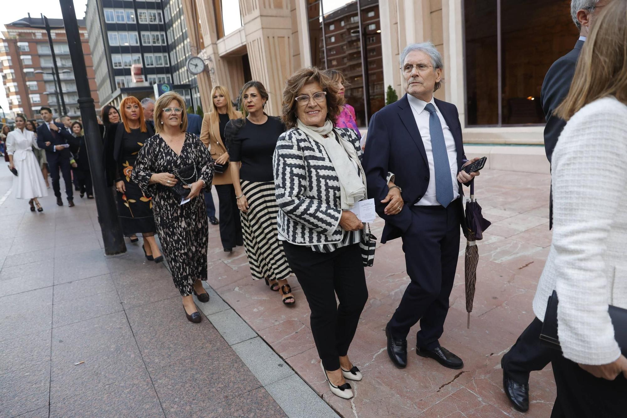 EN IMÁGENES: La Familia Real asiste en Oviedo al concierto de los premios "Princesa de Asturias"