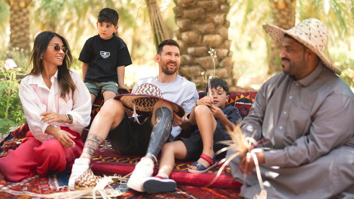 Messi, en Arabia Saudí de visita con su familia