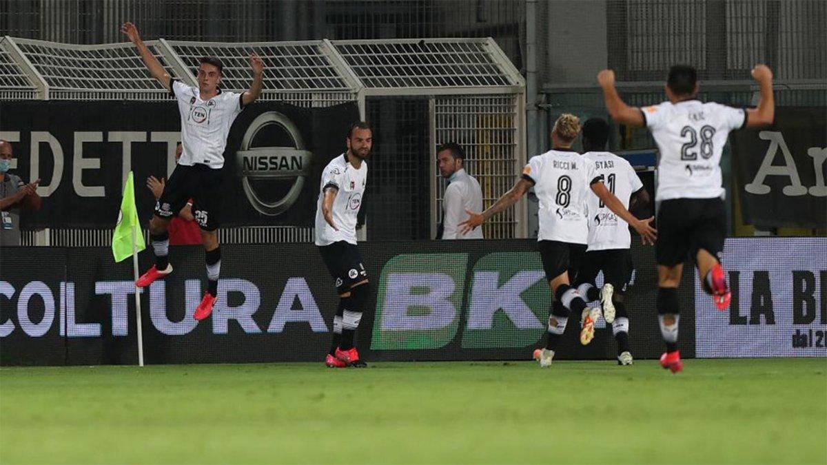 El Spezia celebrando un gol contra el Chievo