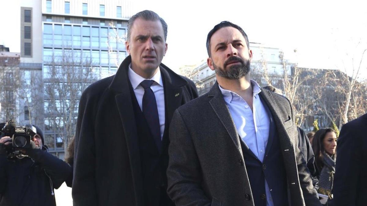 Santiago Abascal y Javier Ortega Smith, a su llegada al Supremo