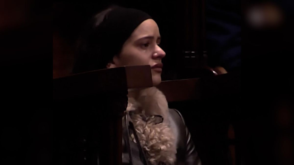 Rosalía se une a la Escolania de Montserrat en su nuevo disco para conectar con la fe: "Para hablar de Dios de según qué manera no hubiéramos accedido, pero, tras revisar sus letras, nos atrevimos"