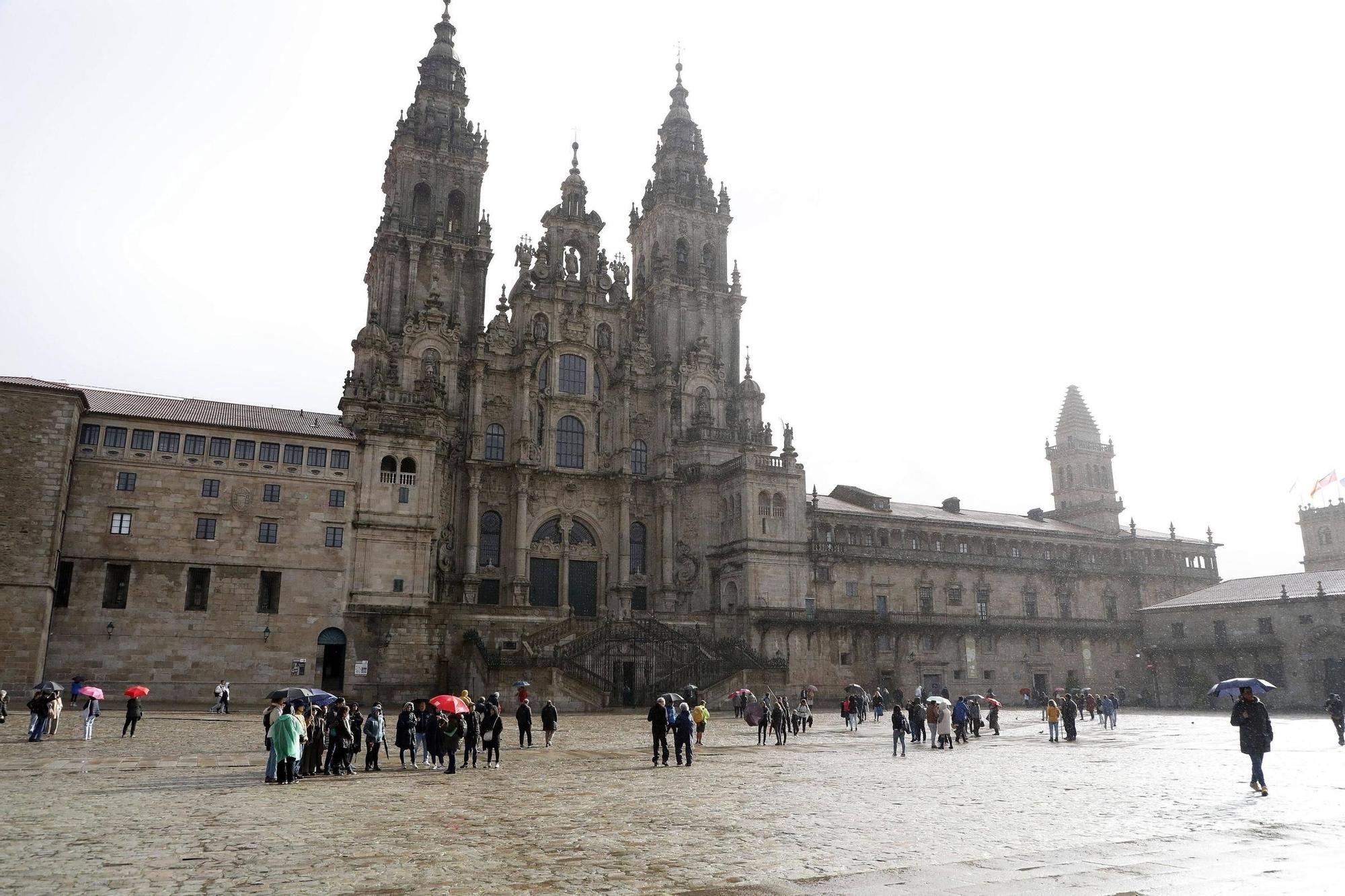 La borrasca Domingos se despide de Santiago