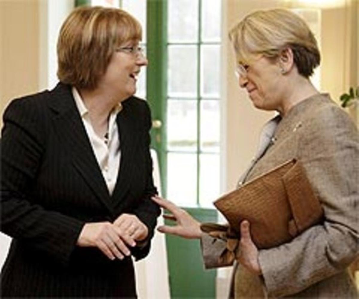 La ministra britànica dInterior demana disculpes per comprar amb les seves dietes dues pel·lícules porno_MEDIA_1