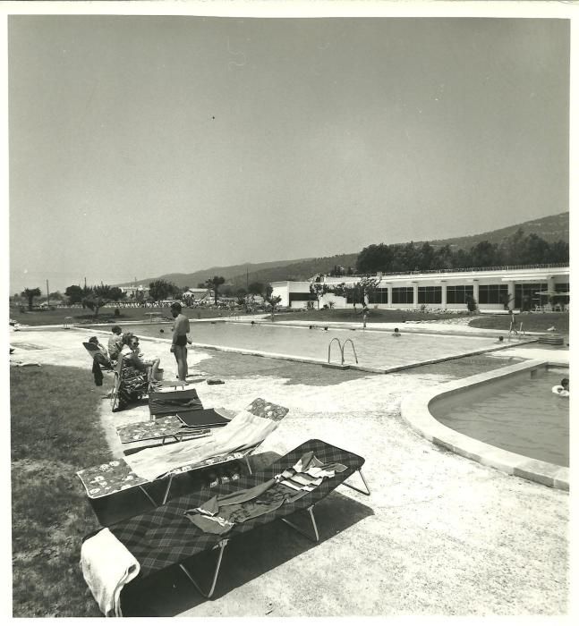 Piscina del Camping Valldaro als anys 60