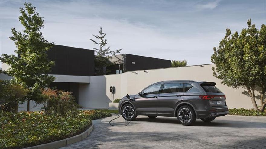 El Seat Tarraco llega en versión deportiva y con motor híbrido