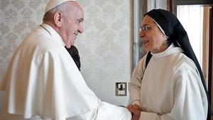 Imatge darxiu duna trobada al Vaticà de sor Lucía Caram amb el Sant Pare
