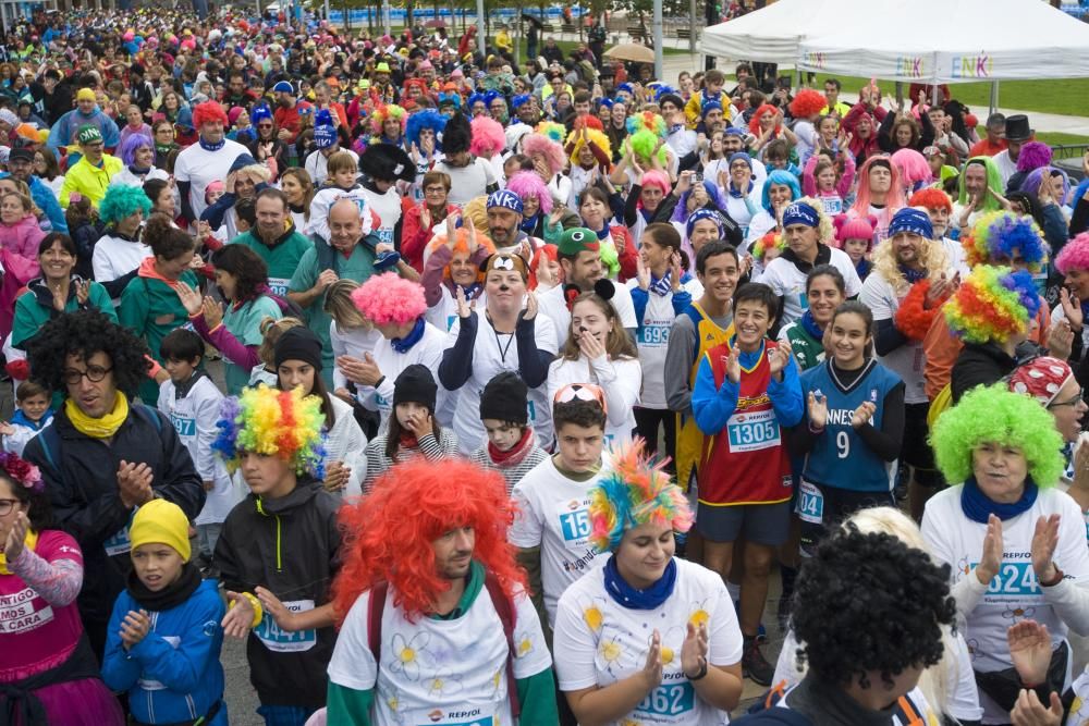 Más de 9.000 personas participan en la sexta Carrera ENKI en A Coruña.