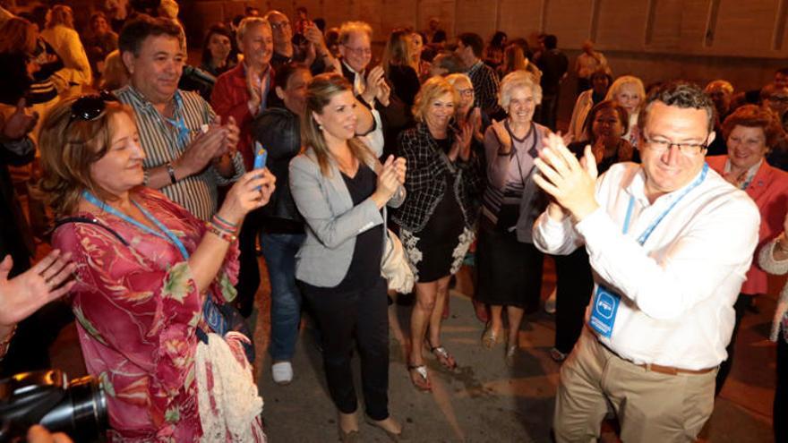 El PP gana en Benidorm con 8 concejales en una corporación con 6 grupos políticos